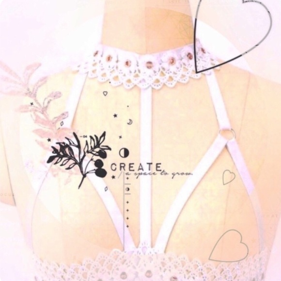 ♡ ₊̣̇ ༟༟ Everything Moves・ ˚  ⁺   ⭐️    ♡ - Picture 2 of 7